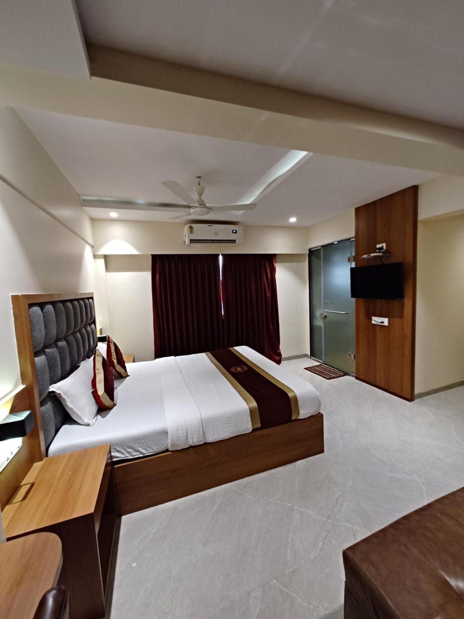 Hotel Ratna Mahal Bombay Eksteriør billede